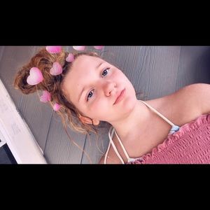 Meet your Posher, Alaina